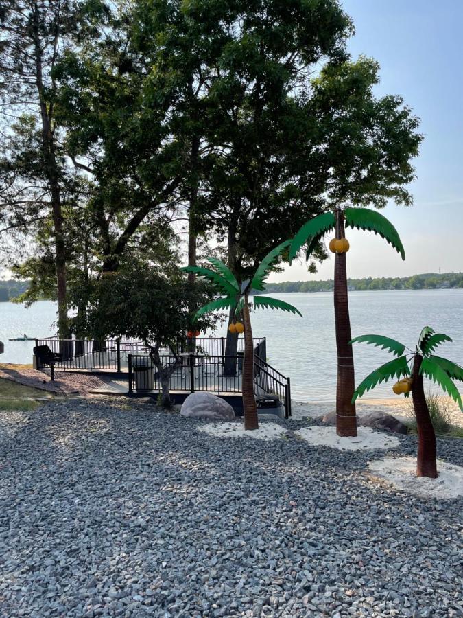 Caribbean Club Resort Lake Delton Eksteriør billede